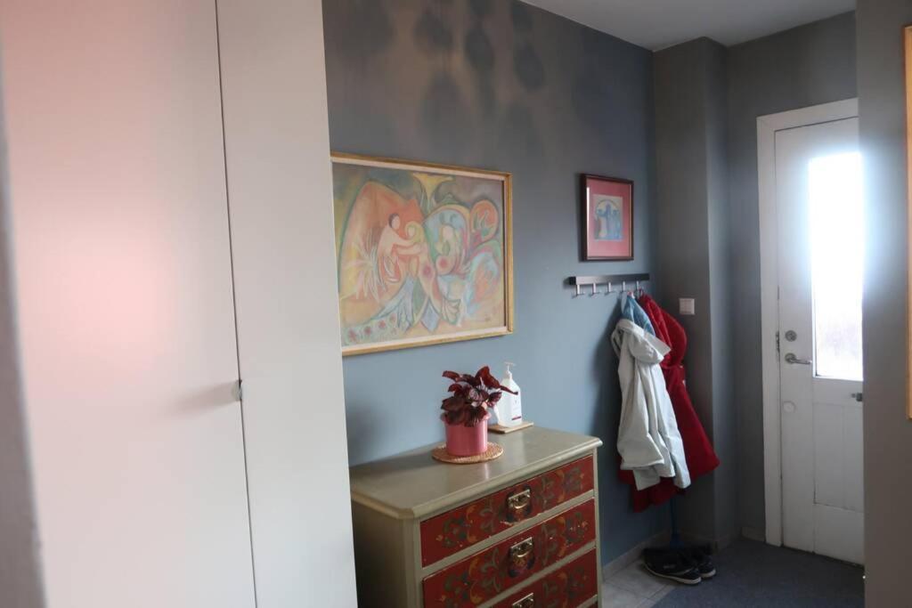 Warm And Welcoming Flat Downtown Akureyri Apartment Exterior photo