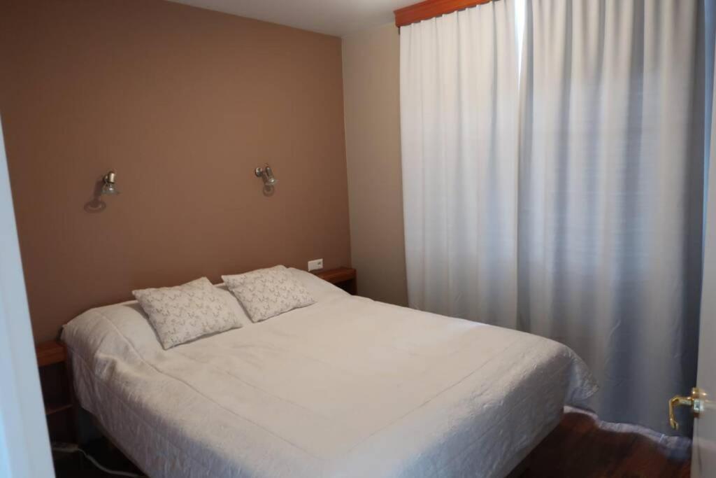 Warm And Welcoming Flat Downtown Akureyri Apartment Exterior photo